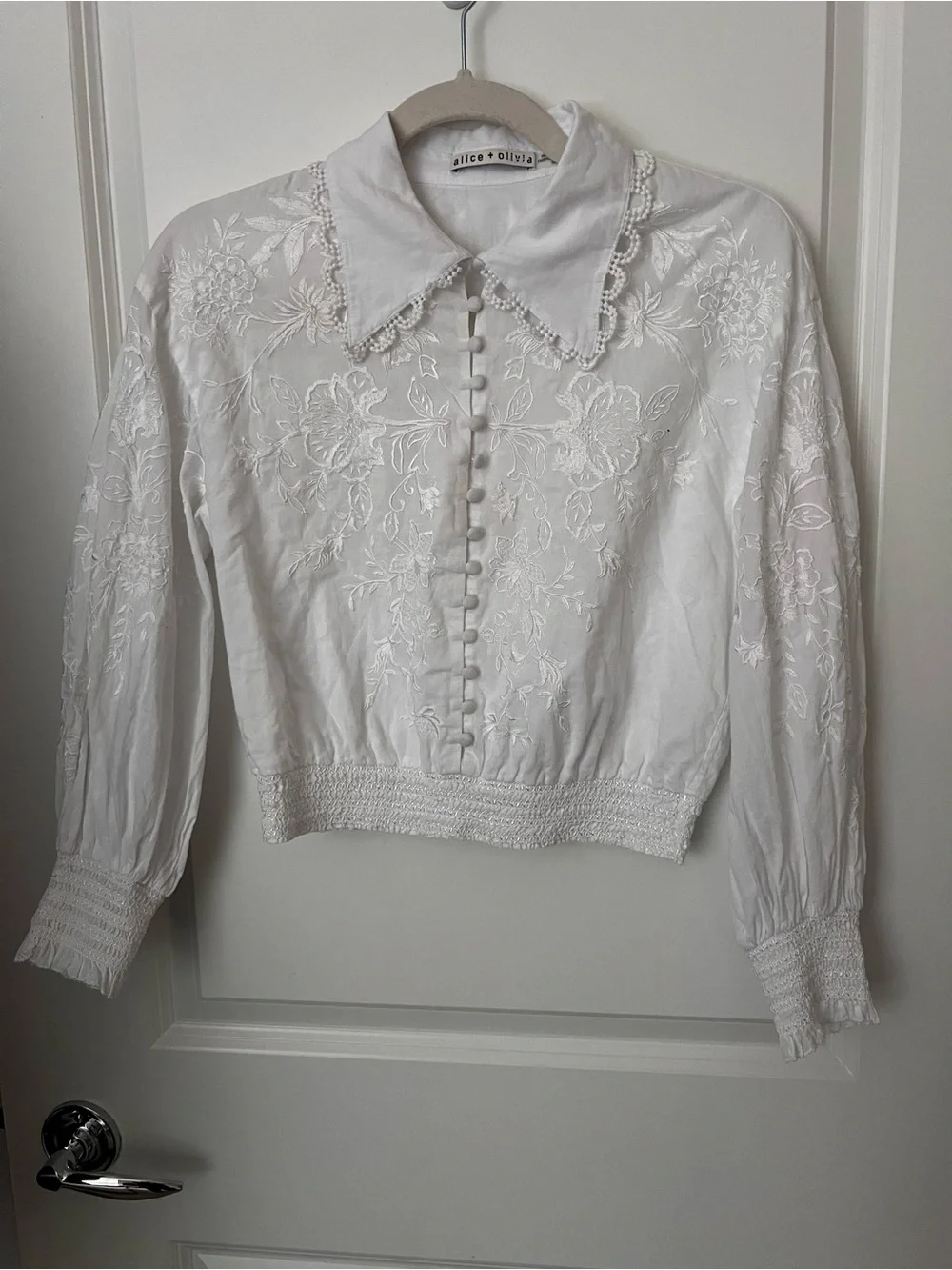 Alice & Olivia Onelia embroidered blouse - Picture 3 of 8
